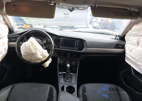 2019 Volkswagen Jetta 1.4T R-Line/1.4T S/1.4T Se из США, поврежденный, VIN 3VWC57BU6KM103749